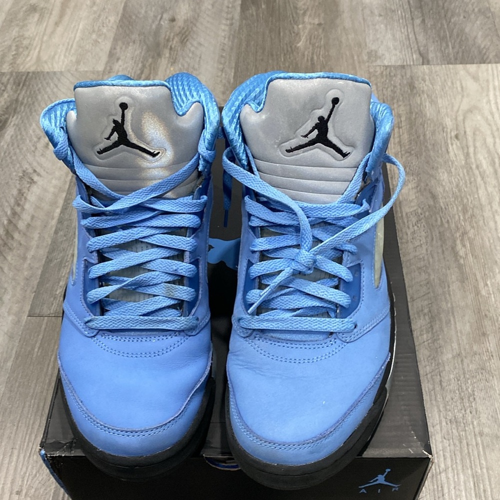 AIR JORDAN  RETRO